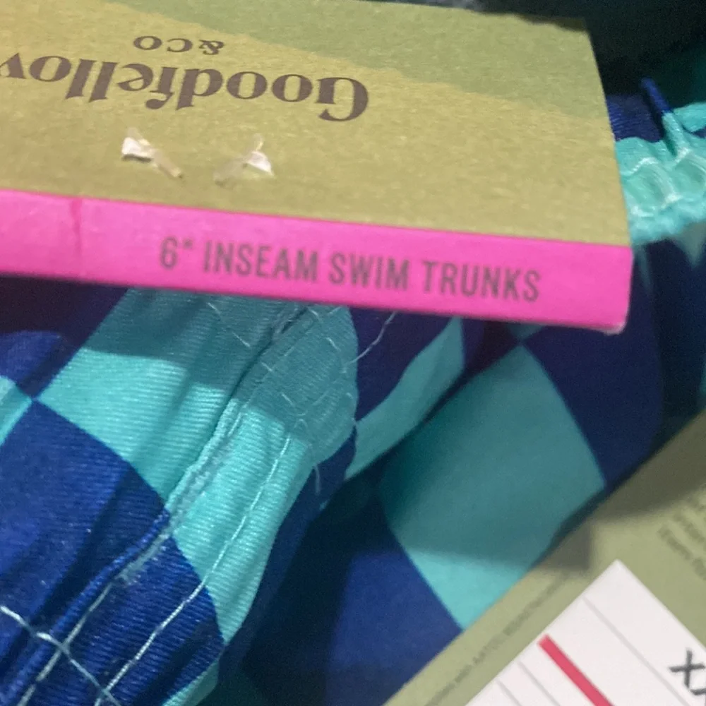 Goodfellow & Co checkered swim trunks‎